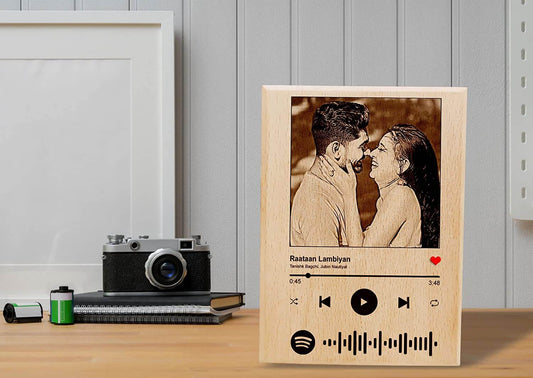 Wooden Personalized Spotify Photo Frame Plaque For Anniversary, Birthday, Valentine’s Day for Couple or Friends