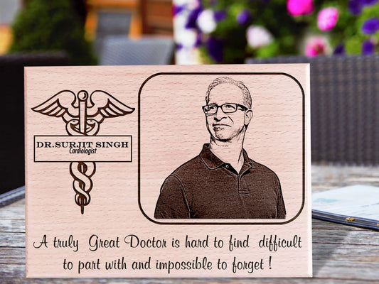 Personalized Engraved Photo Plaque Thank you Gift for Doctor (8×6 inches, Wood)